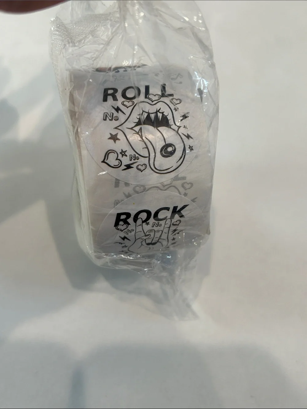 Rock & Roll music band Sticker roll 500 piece party set new giveaway party games